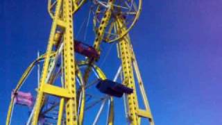 Double Ferris Wheel at Funspot USA [upl. by Stacee672]