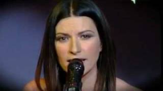 Laura Pausini  En Cambio No Invece No en Italiano Con subtitulos en Español [upl. by Irrahs95]