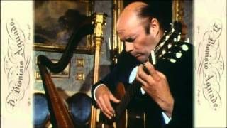 Julian Bream  Rondo in A minor Dionisio Aguado [upl. by Acima]