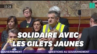 Lassalle provoque un incident à lAssemblée en portant un gilet jaune [upl. by Ardiedak]