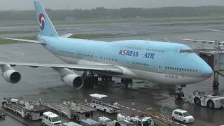 Korean Air Boeing 747400 Pushback  Narita International Airport【NRTRJAA】 [upl. by Perry]