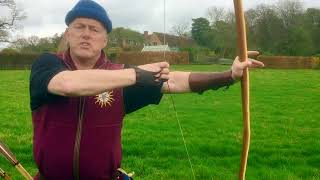 How to shoot a heavy English longbow warbow [upl. by Kassandra]